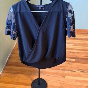 Elegant Black Lace Sleeve Women's Blouse Size BY KAii Size XL